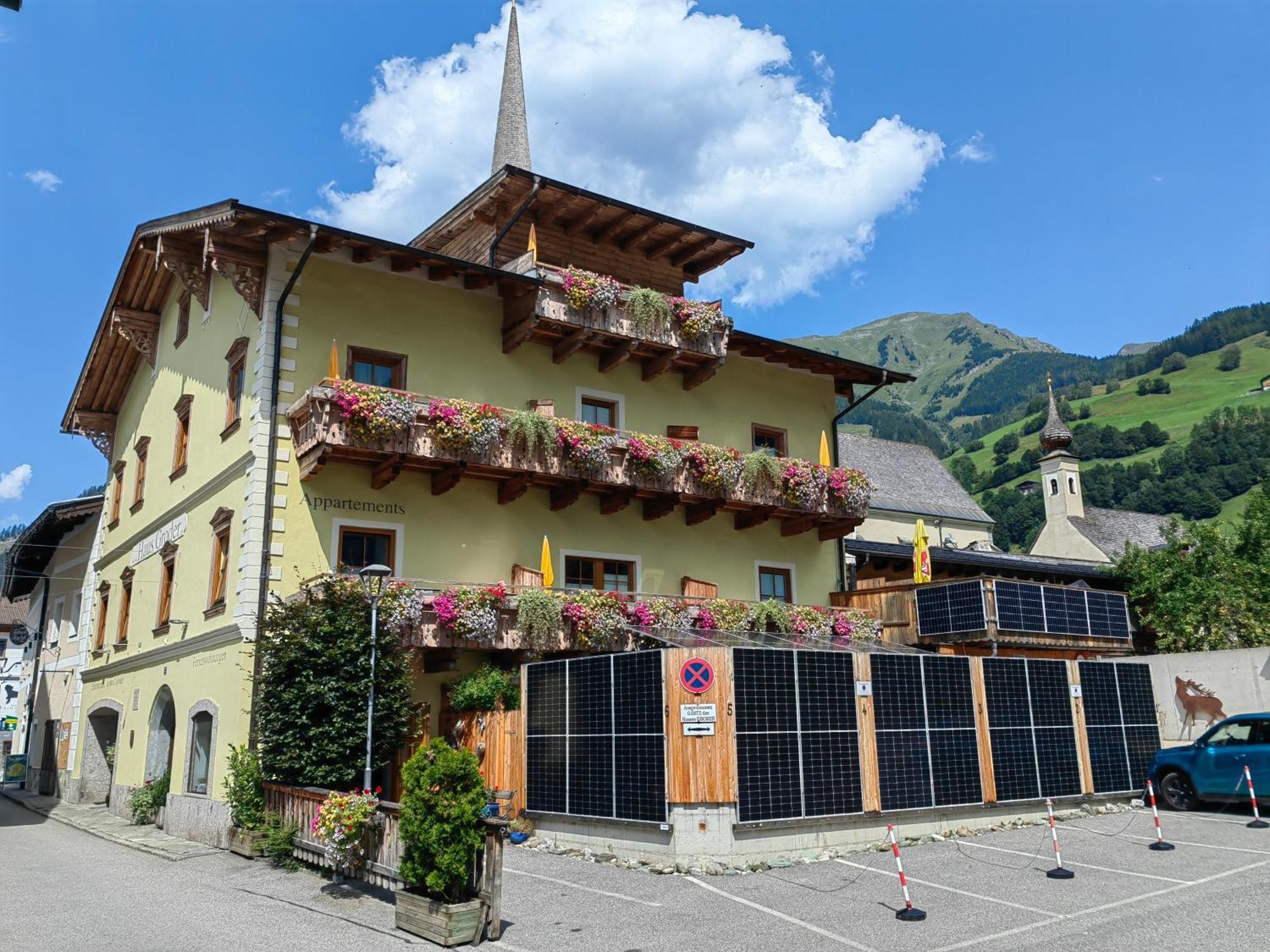 劳里斯 Haus Groder酒店 外观 照片